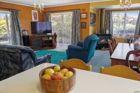 Photo of property in 4 Hillcrest Street, Tirau, 3410