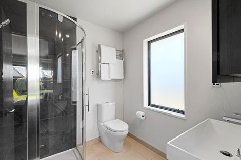 Photo of property in 7 New Creek Mews, Rolleston, 7614