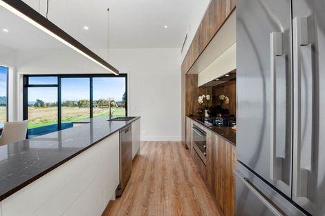 Photo of property in 32 The Fairways, Kinloch, Taupo, 3377