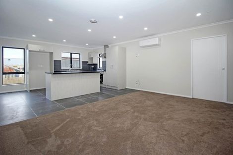 Photo of property in 2/14 Plunket Avenue, Petone, Lower Hutt, 5012