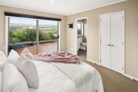 Photo of property in 226 Mark Avenue, Grenada Village, Wellington, 6037