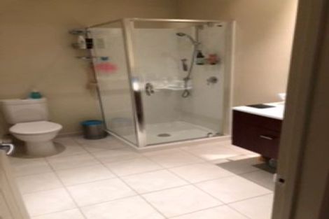 Photo of property in 20/40 Scarlet Oak Drive, Schnapper Rock, Auckland, 0632