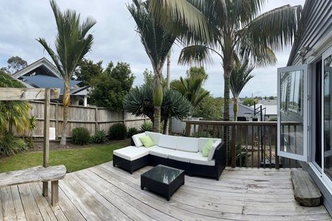 Photo of property in 1/7 Opua Street, Belmont, Auckland, 0622