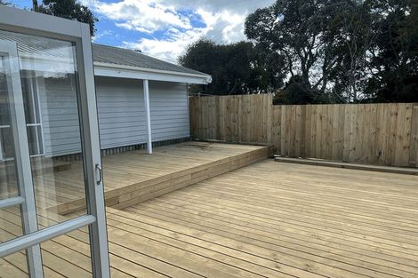 Photo of property in 65 Hebron Road, Waiake, Auckland, 0630