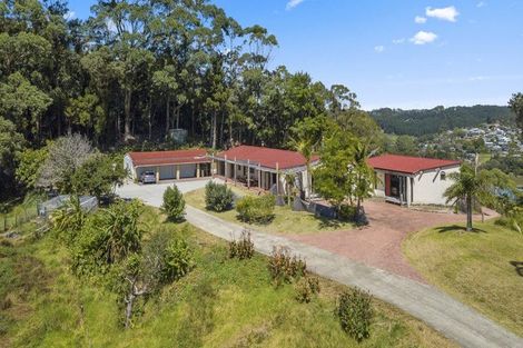 Photo of property in 90 Cedar Terrace, Stanmore Bay, Whangaparaoa, 0932