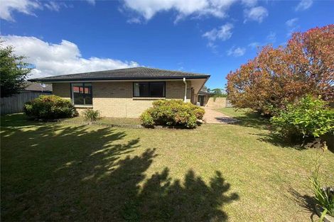 Photo of property in 46 Glenross Drive, Wattle Downs, Auckland, 2103