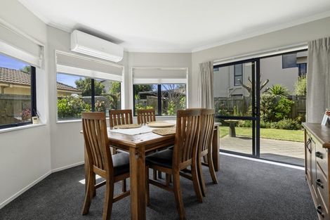 Photo of property in 18 Santa Barbara Drive, Papamoa Beach, Papamoa, 3118