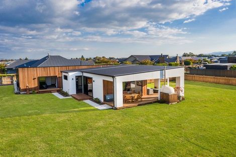 Photo of property in 18 Roger Renall Avenue, Lansdowne, Masterton, 5810