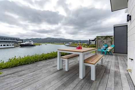 Photo of property in 16 Vanita Drive, Whitianga, 3510