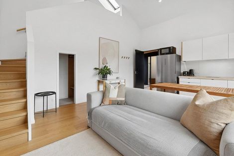 Photo of property in 12 Cleland Close, Wanaka, 9382