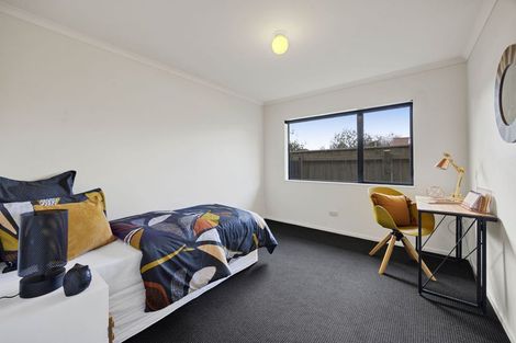 Photo of property in 17a Exeter Street, Brooklands, New Plymouth, 4310