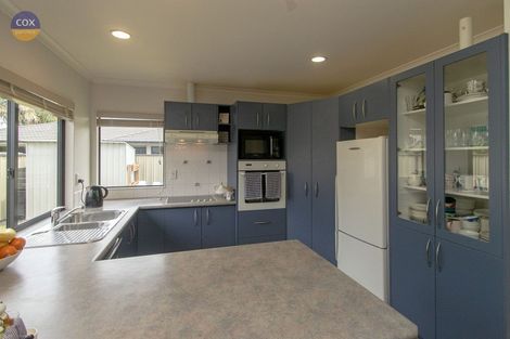 Photo of property in 14 Newbury Place, Taradale, Napier, 4112