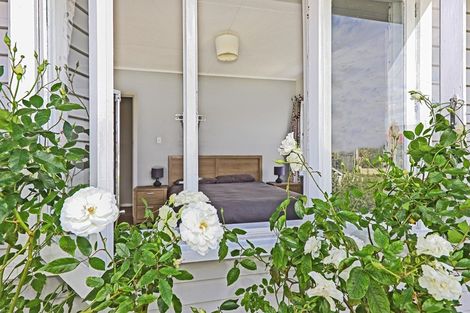 Photo of property in 2 Alexander Avenue, Onekawa, Napier, 4110