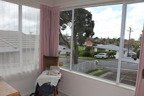 Photo of property in 5 Holden Avenue, Forest Lake, Hamilton, 3200