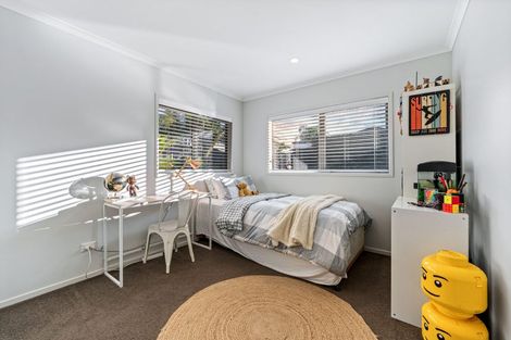 Photo of property in 14 Will Street, Huapai, Kumeu, 0810