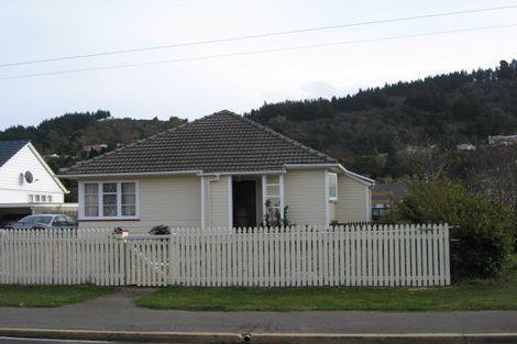 Photo of property in 43 Albertson Avenue, Port Chalmers, 9023