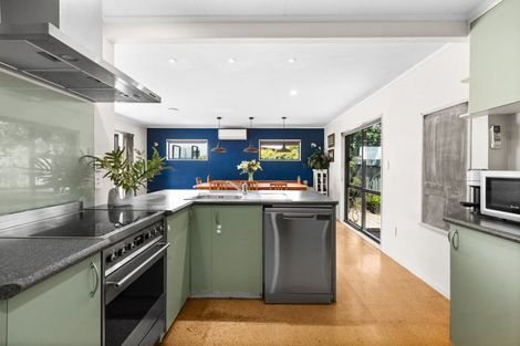 Photo of property in 105 Middle Road, Havelock North, 4130