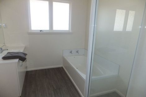 Photo of property in 2/184 Centaurus Road, Saint Martins, Christchurch, 8022