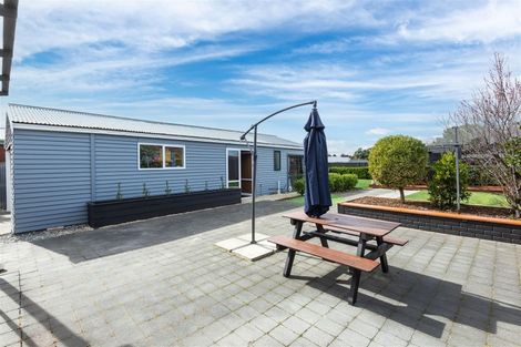 Photo of property in 98 Cavendish Road, Casebrook, Christchurch, 8051