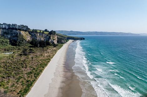 Photo of property in 30 Beach Road, Long Beach, Port Chalmers, 9081