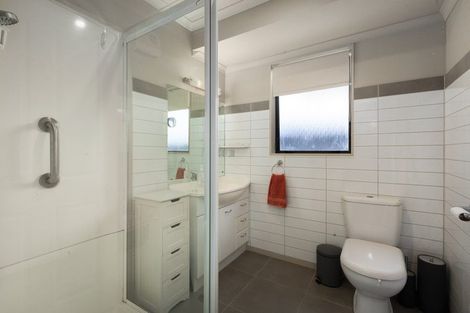 Photo of property in 10 Merrimana Drive, Thames, 3500