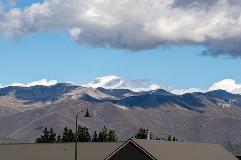 Photo of property in 35 Lakeland Avenue, Twizel, 7901