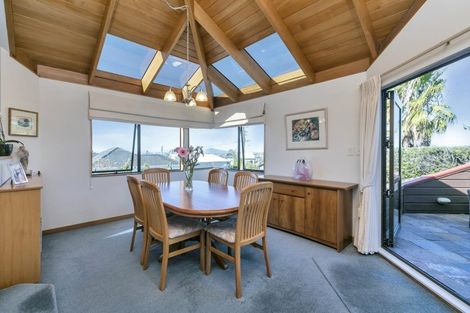 Photo of property in 1/70 Ocean View Road, Northcote, Auckland, 0627