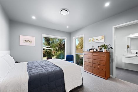 Photo of property in 8 Taylor Street, Cambridge, 3434