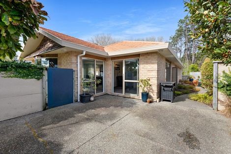 Photo of property in 106 Weggery Drive, Waikanae Beach, Waikanae, 5036