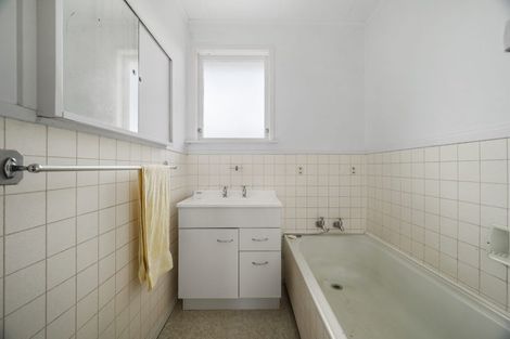 Photo of property in 5 Minerva Place, Sunnybrook, Rotorua, 3015