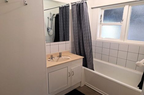 Photo of property in 21a Oregon Drive, Maoribank, Upper Hutt, 5018