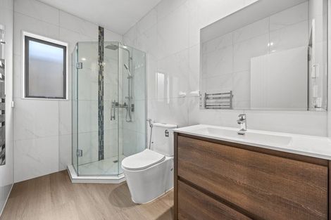 Photo of property in 16 Lime Hill Rise, Flat Bush, Auckland, 2019