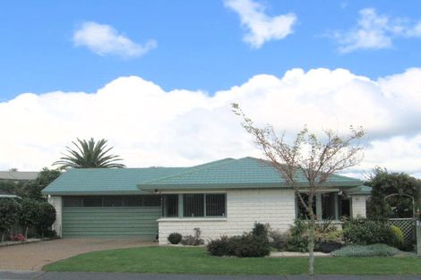 Photo of property in 3a Thelma Place, Lynmore, Rotorua, 3010