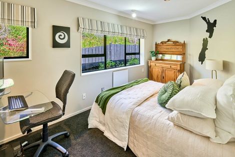 Photo of property in 19 Palm Grove, Belmont, Lower Hutt, 5010