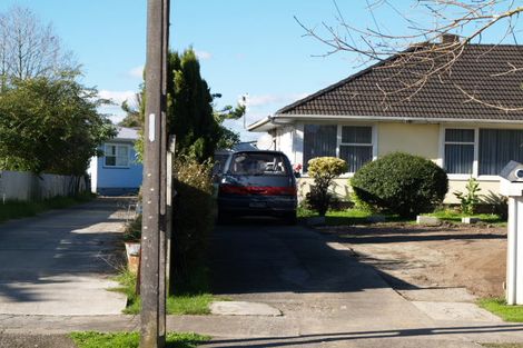 Photo of property in 13 Kairanga Street, Mangere East, Auckland, 2024