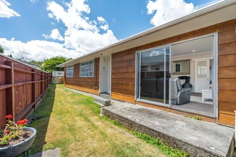 Photo of property in 20 Shanly Street, Brown Owl, Upper Hutt, 5018