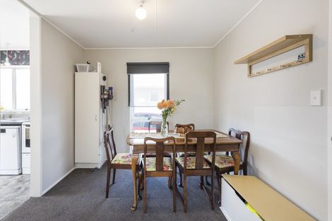 Photo of property in 1/17 Apollo Parade, Milson, Palmerston North, 4414