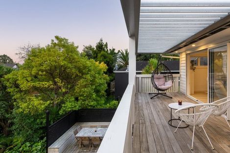 Photo of property in 1/75 Newhaven Terrace, Mairangi Bay, Auckland, 0630