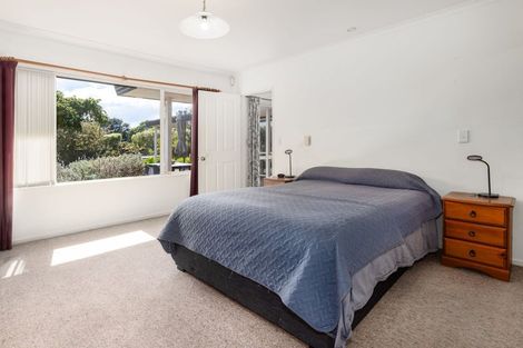 Photo of property in 28 Harry Shaw Way, Raumati South, Paraparaumu, 5032