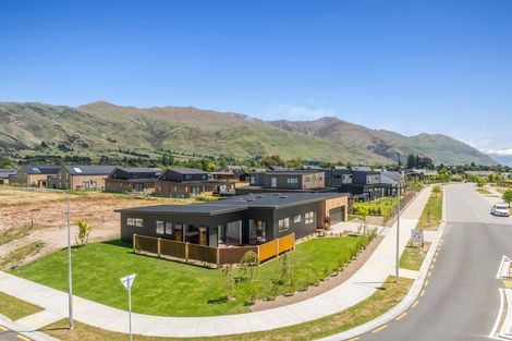 Photo of property in 26 Deans Drive, Wanaka, 9382