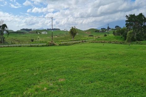 Photo of property in 206 Warea Road, Warea, New Plymouth, 4381