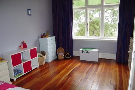 Photo of property in 35 Coolidge Street, Brooklyn, Wellington, 6021