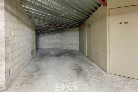 Photo of property in Highgate Towers, 5e/8 Howe Street, Freemans Bay, Auckland, 1011