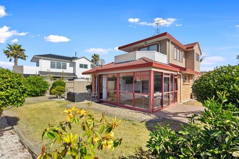 Photo of property in 8 Monterey Key, Papamoa Beach, Papamoa, 3118