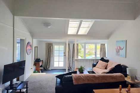 Photo of property in 2/4 Mayroyd Terrace, Nelson, 7010
