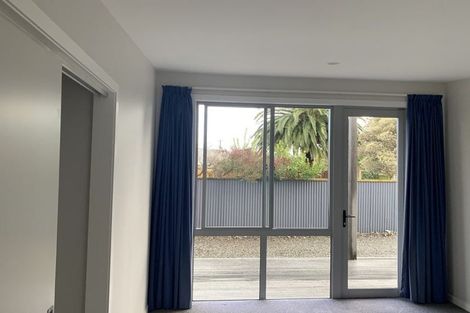 Photo of property in 6 Hohiria Street, Waikanae Beach, Waikanae, 5036
