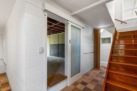 Photo of property in 81 Park Rise, Campbells Bay, Auckland, 0630