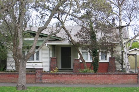 Photo of property in 34 Milverton Avenue, Hokowhitu, Palmerston North, 4410