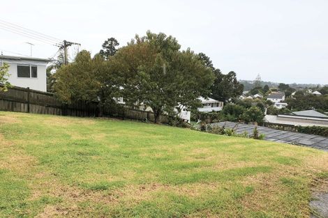 Photo of property in 3/123 Birkdale Road, Birkdale, Auckland, 0626