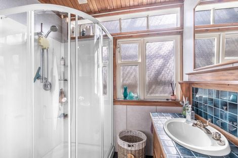 Photo of property in 258 Kelvin Street, Avenal, Invercargill, 9810